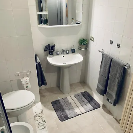 Apartament Lovely 2 Bedroom Steps From Ascoli's Stunning Piazza Del Popolo Ascoli Piceno