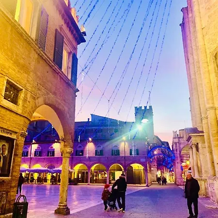 Apartament Lovely 2 Bedroom Steps From Ascoli's Stunning Piazza Del Popolo Ascoli Piceno