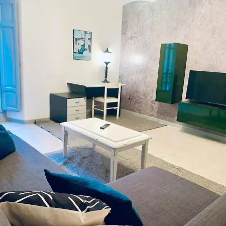 Apartment Lovely 2 Bedroom Steps From Ascoli's Stunning Piazza Del Popolo